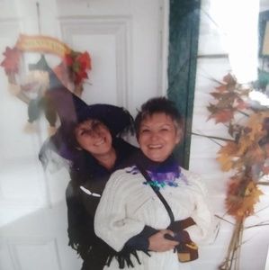 Meet your Posher, Diane